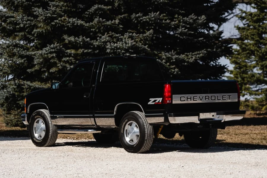 1997 Chevrolet Silverado - Image 13 of 31