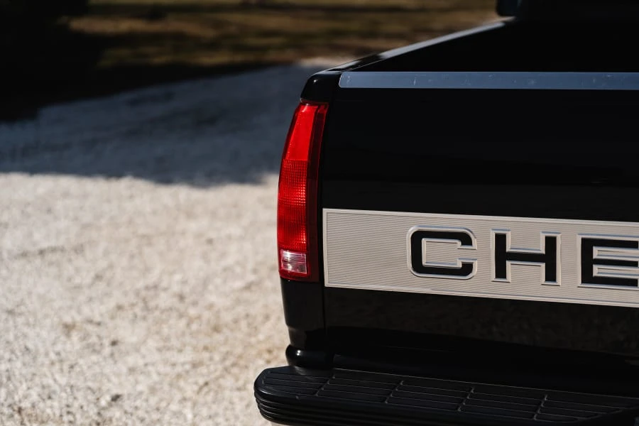 1997 Chevrolet Silverado - Image 24 of 31