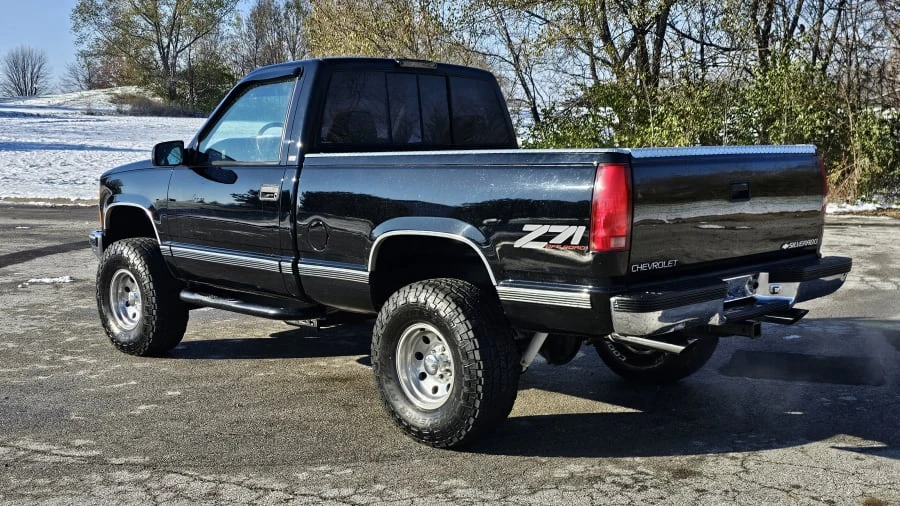 1997 Chevrolet Silverado - Image 3 of 12