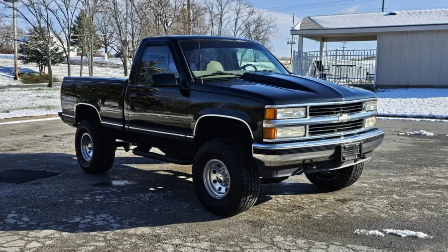 1997 Chevrolet Silverado - Image 6 of 12
