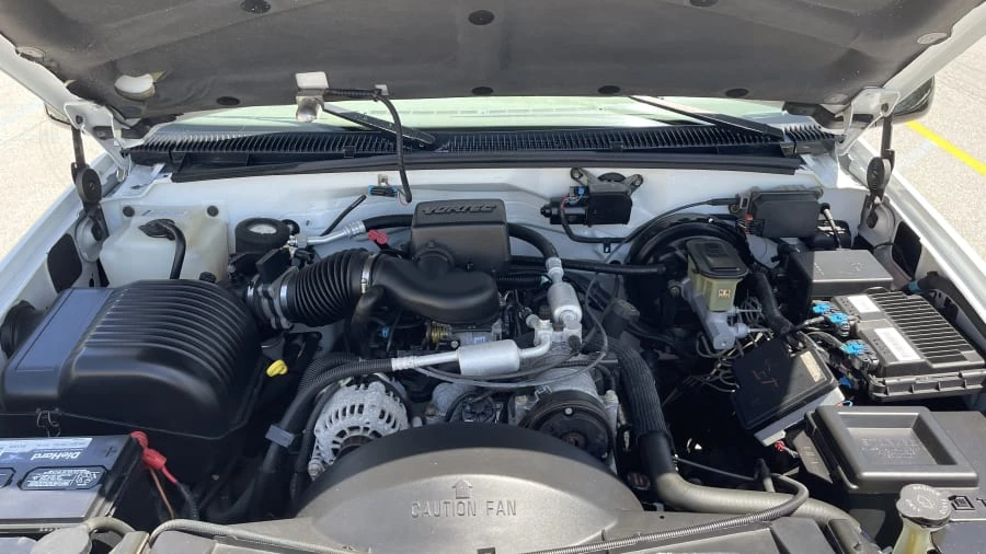 1997 Chevrolet Silverado - Image 21 of 28