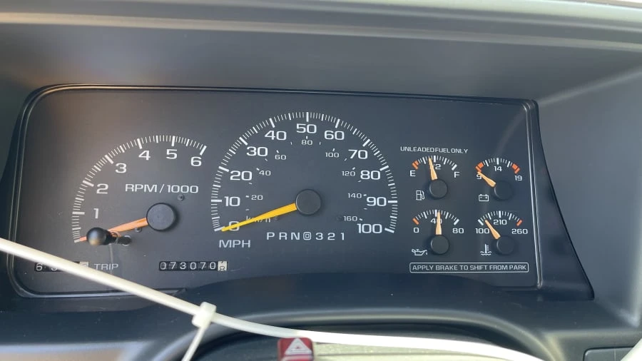 1997 Chevrolet Silverado - Image 14 of 28