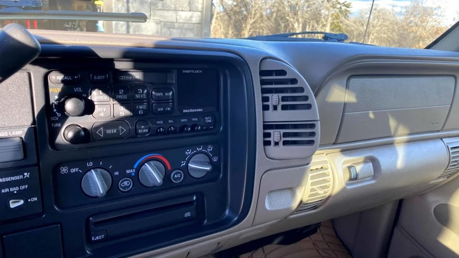1997 Chevrolet C/K 4th Gen - Image 5 of 7