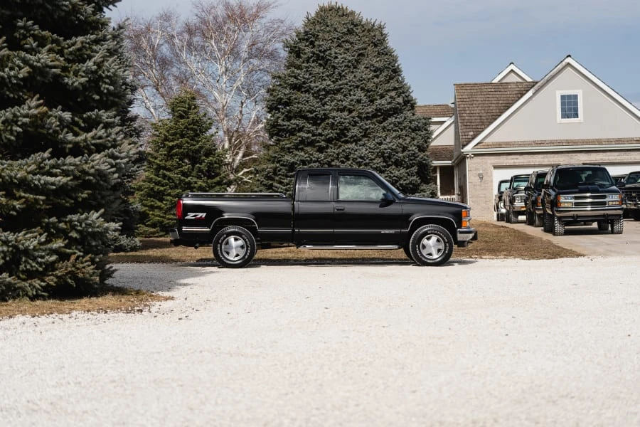 1997 Chevrolet Silverado - Image 20 of 31