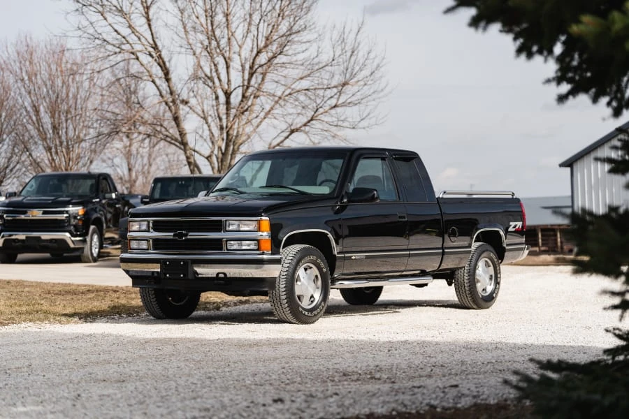 1997 Chevrolet Silverado - Image 23 of 31
