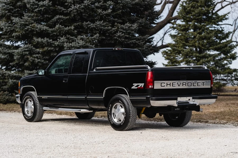 1997 Chevrolet Silverado - Image 26 of 31