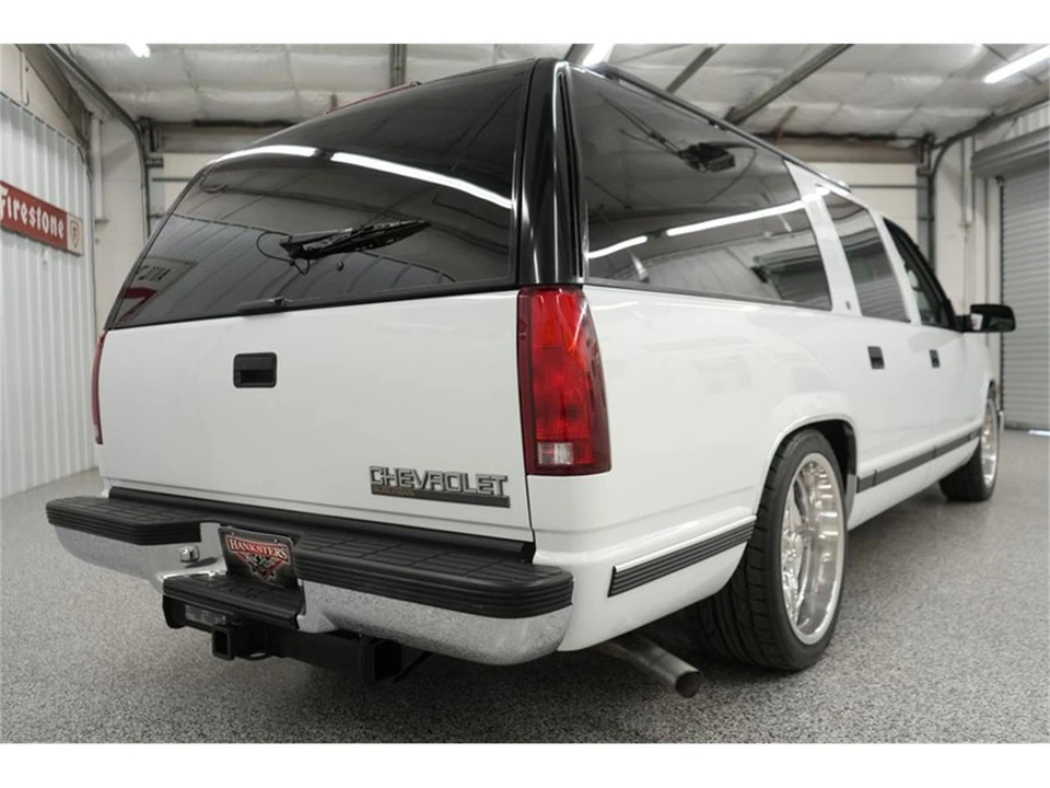 1997 Chevrolet Suburban 8th Gen - Image 14 of 31