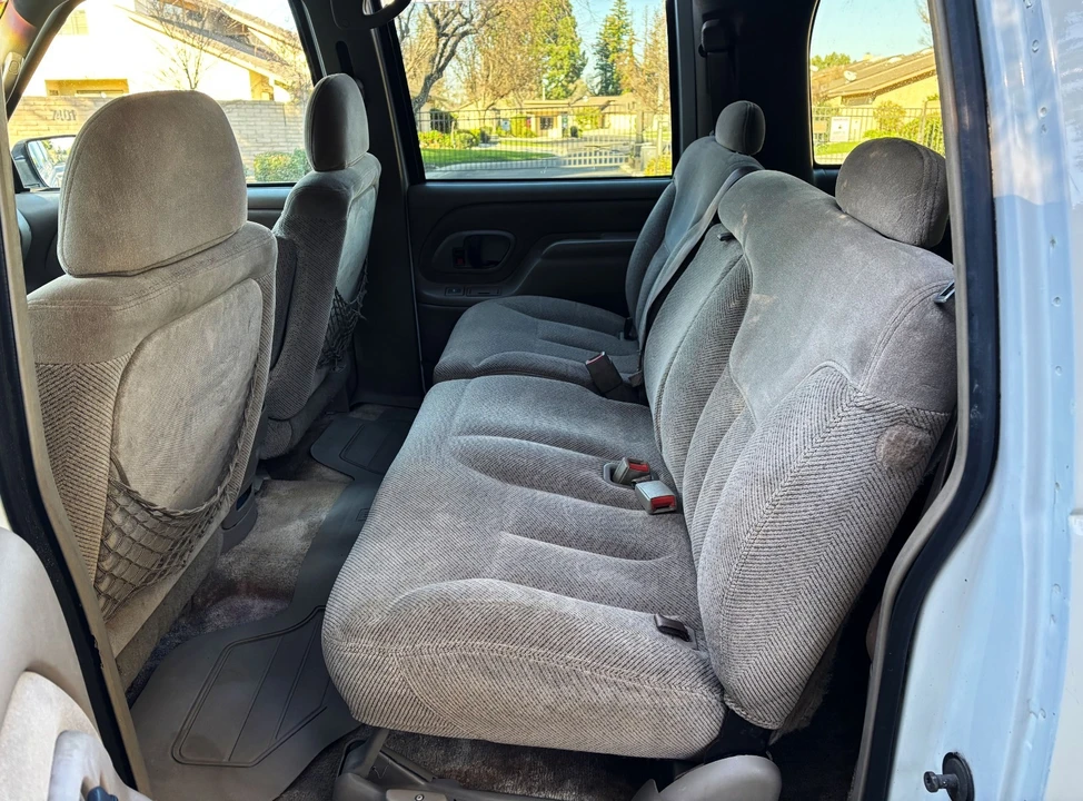 1997 Chevrolet Suburban 8th Gen - Image 20 of 21