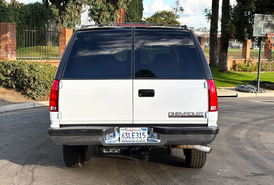 1997 Chevrolet Suburban 8th Gen - Image 12 of 21