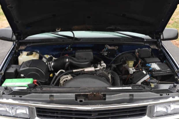 1997 Chevrolet Tahoe 1st Gen - Image 6 of 8
