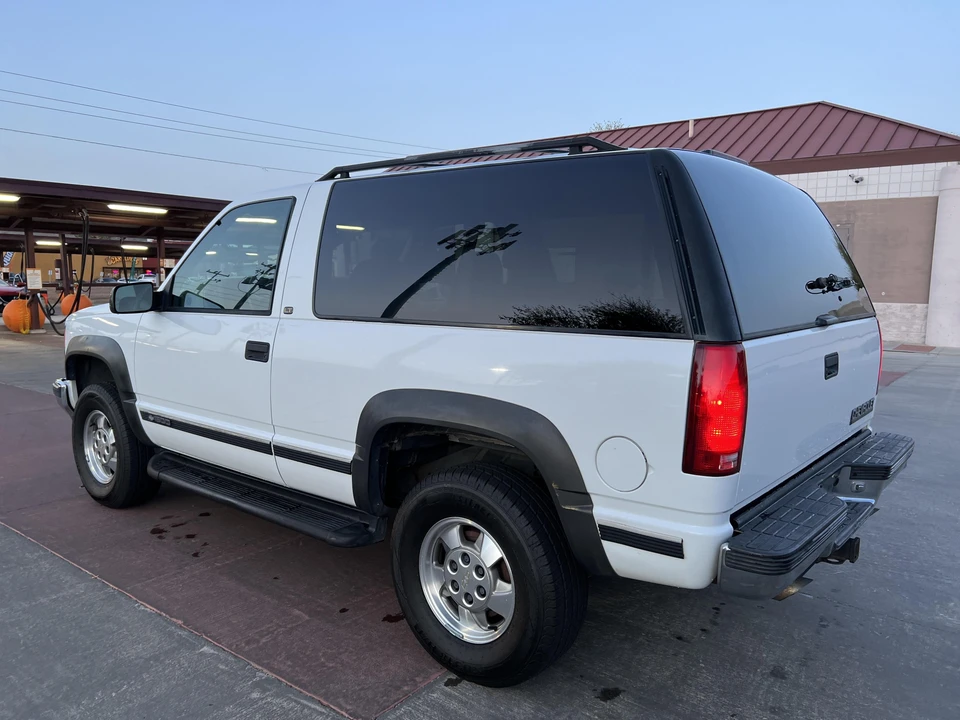 1997 Chevrolet Tahoe 1st Gen - Image 8 of 18