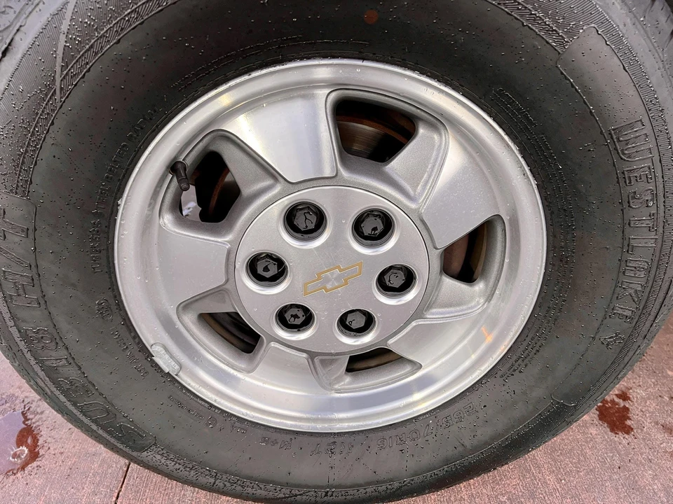 1997 Chevrolet Tahoe 1st Gen - Image 11 of 18