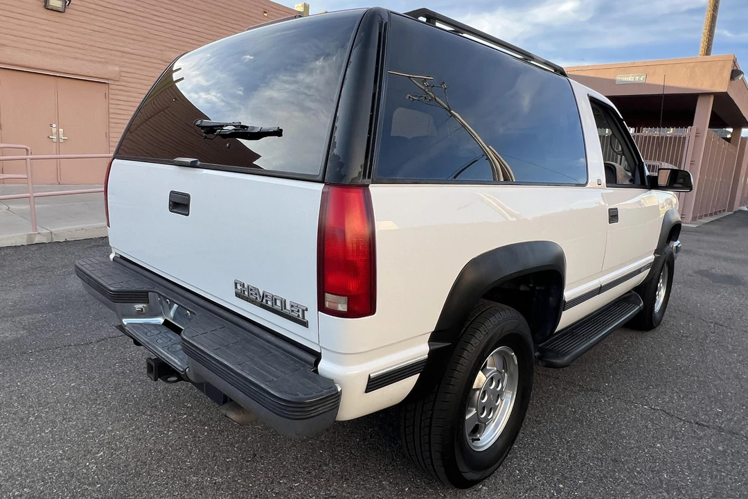 1997 Chevrolet Tahoe 1st Gen - Image 4 of 18