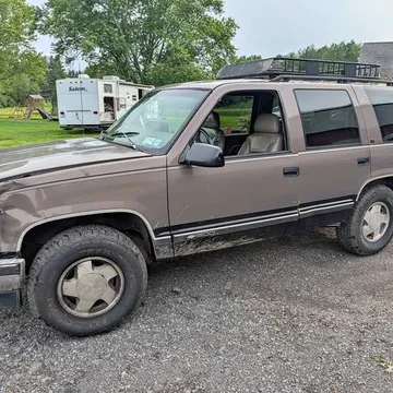 1997 Chevrolet Tahoe LT Sport Utility 4D