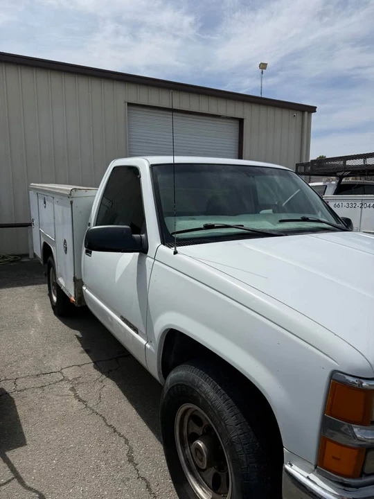 1997 Chevrolet C/K 4th Gen - Image 4 of 10