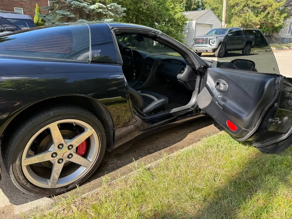 1997 Chevrolet Corvette C5 - Image 7 of 14
