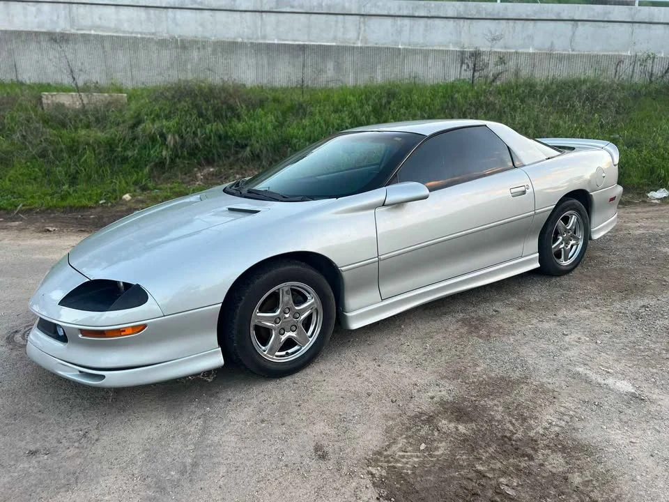 1997 Chevrolet Camaro 4th Gen - Image 2 of 8