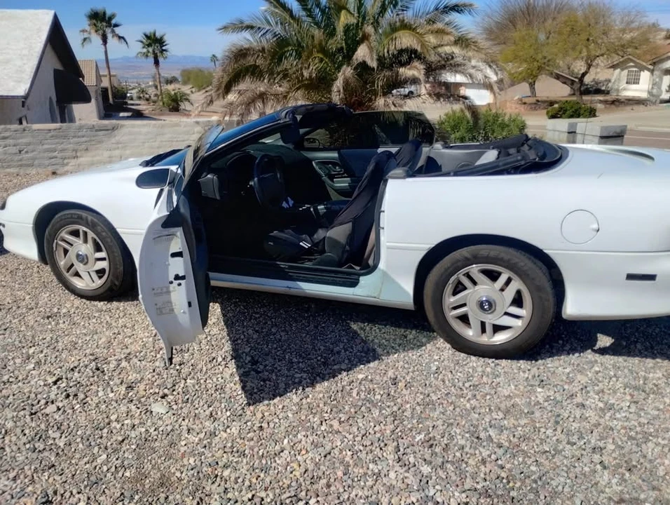 1997 Chevrolet Camaro 4th Gen - Image 2 of 4