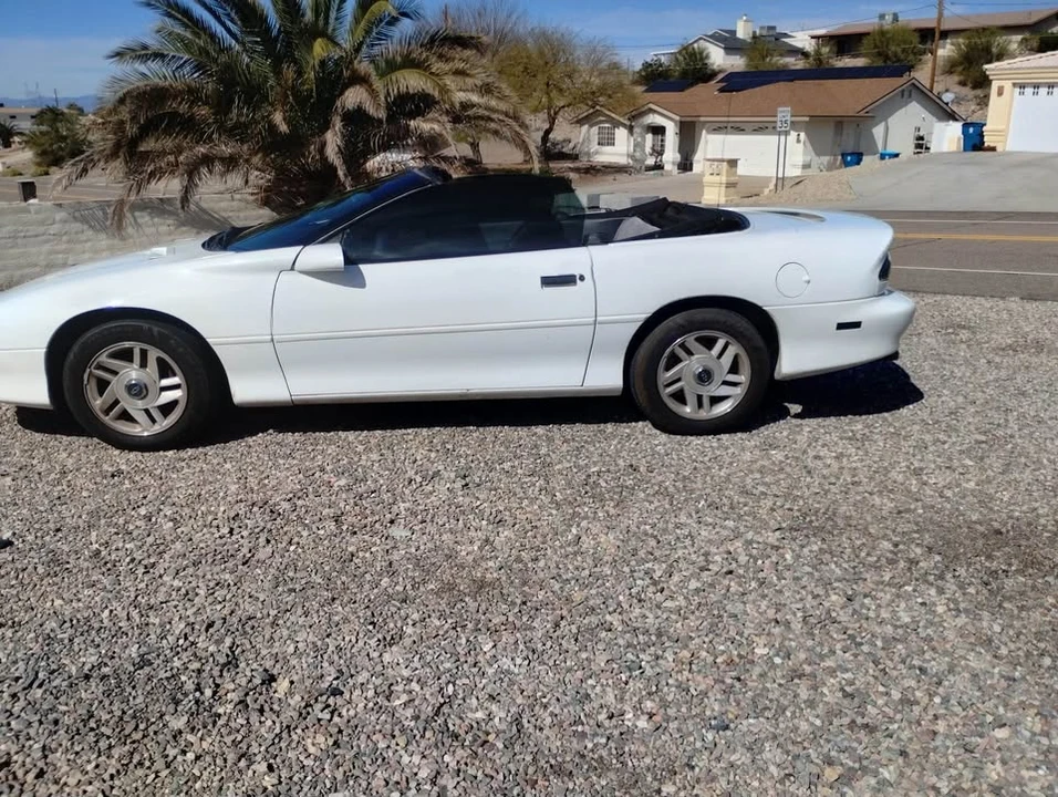 1997 Chevrolet Camaro 4th Gen - Image 3 of 4