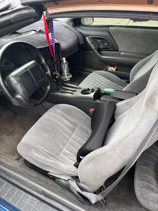 1997 Chevrolet Camaro 4th Gen - Image 4 of 8