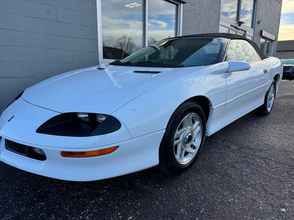 1997 Chevrolet Camaro 4th Gen - Image 4 of 11
