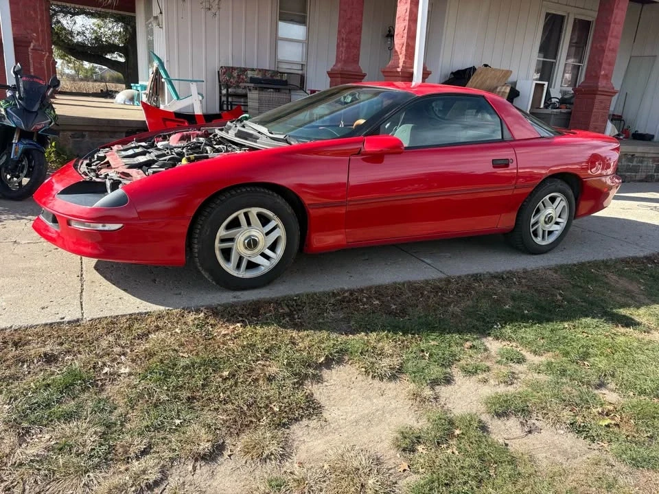 1997 Chevrolet Camaro 4th Gen - Image 6 of 8