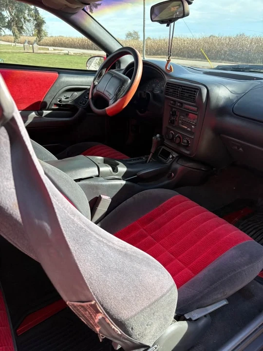 1997 Chevrolet Camaro 4th Gen - Image 3 of 8
