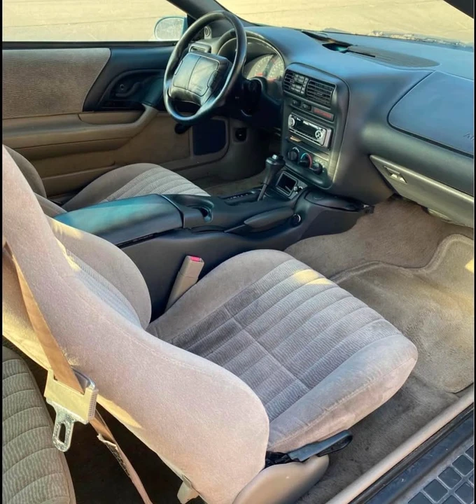 1997 Chevrolet Camaro 4th Gen - Image 6 of 8