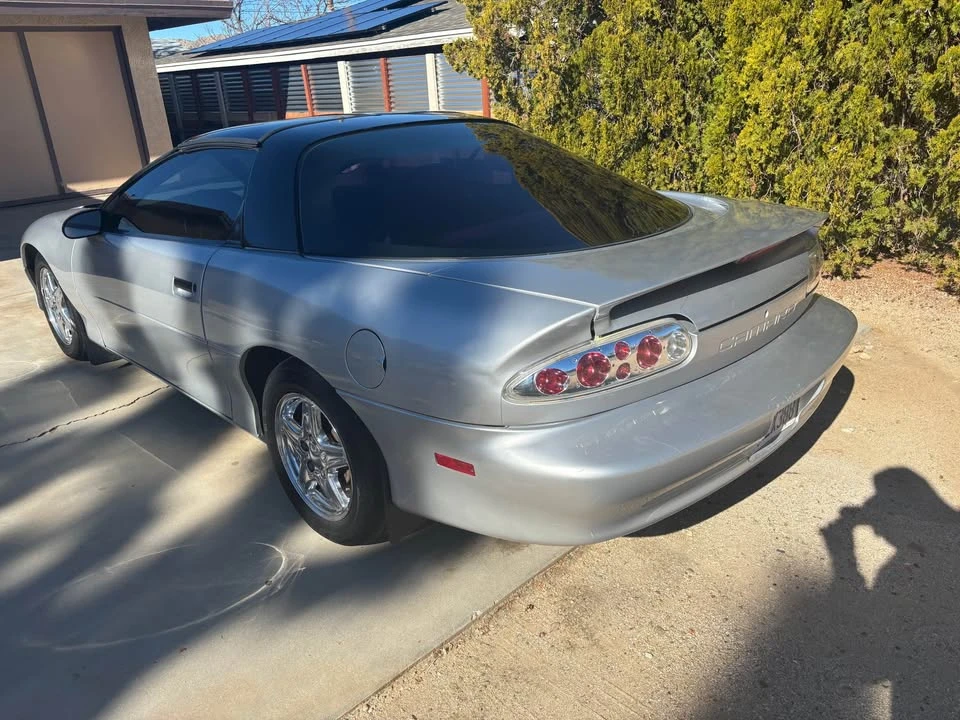 1997 Chevrolet Camaro 4th Gen - Image 4 of 10