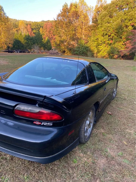 1997 Chevrolet Camaro 4th Gen - Image 8 of 10