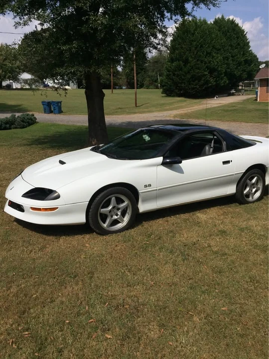 1997 Chevrolet Camaro SS 4th Gen - Image 2 of 20