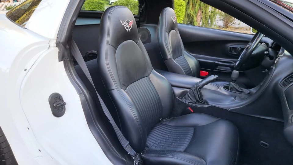 1997 Chevrolet Corvette C5 - Image 16 of 20