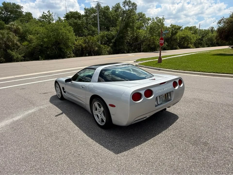 1997 Chevrolet Corvette C5 - Image 5 of 15
