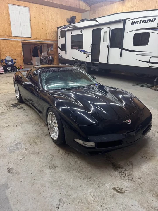 1997 Chevrolet Corvette C5 - Image 2 of 15