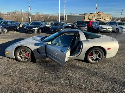1997 Chevrolet Corvette C5 - Image 4 of 12