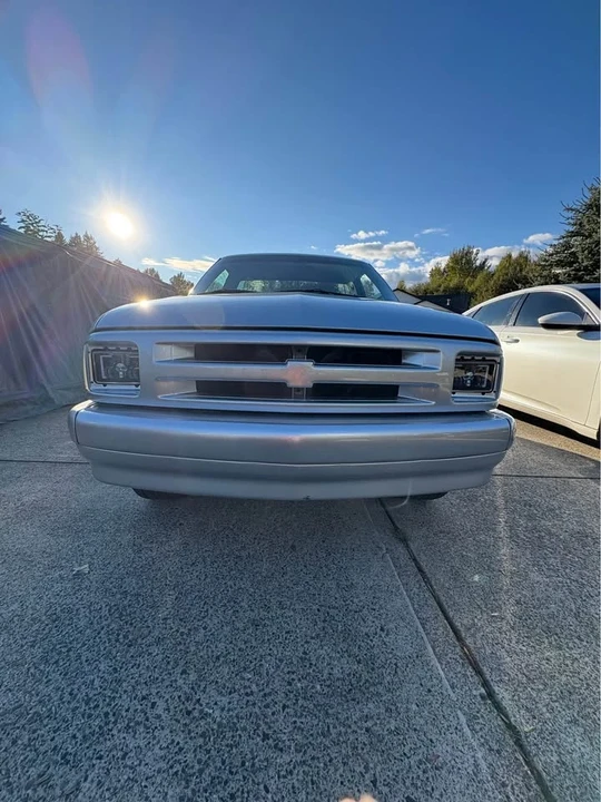 1997 Chevrolet S-10 - Image 6 of 12