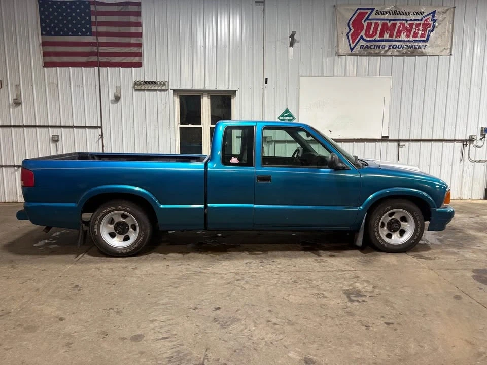 1997 Chevrolet S-10 - Image 3 of 8