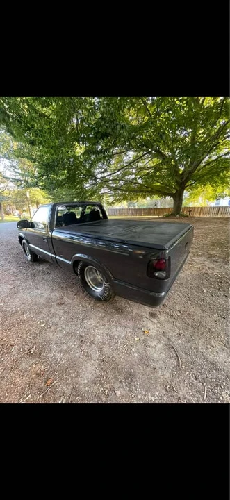 1997 Chevrolet S-10 - Image 17 of 19