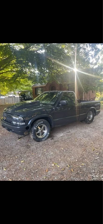 1997 Chevrolet S-10 - Image 3 of 19