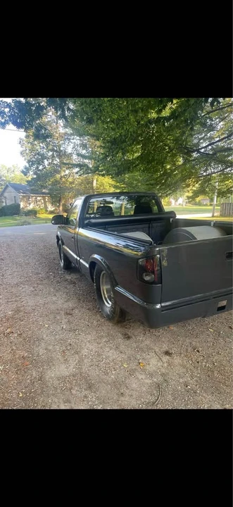 1997 Chevrolet S-10 - Image 5 of 19
