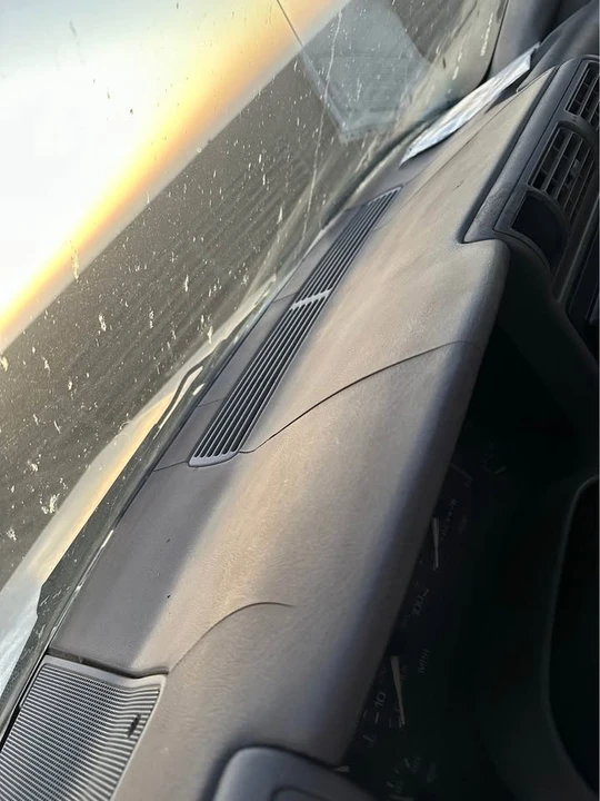 1997 Chevrolet S-10 - Image 3 of 5