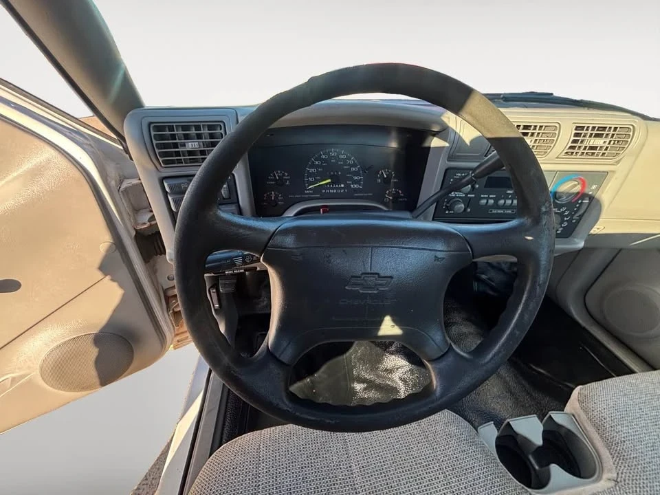 1997 Chevrolet S-10 - Image 12 of 16