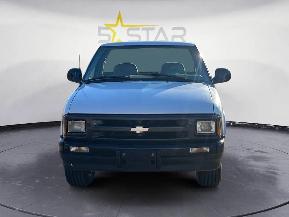 1997 Chevrolet S-10 - Image 2 of 16