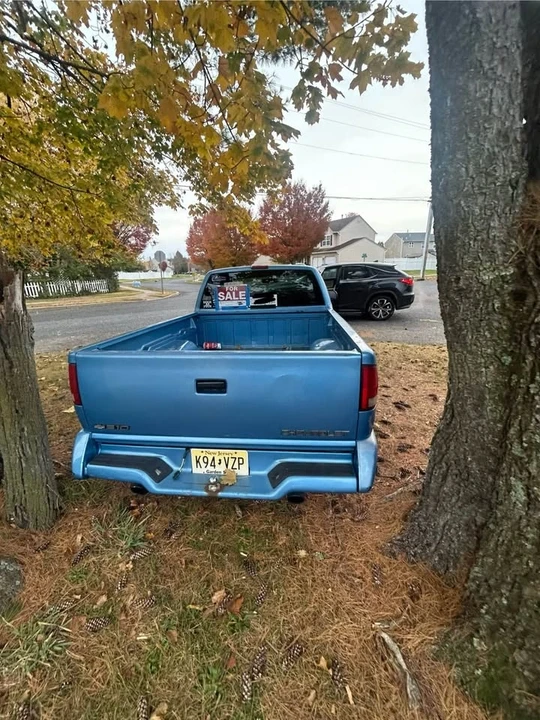 1997 Chevrolet S-10 - Image 2 of 8