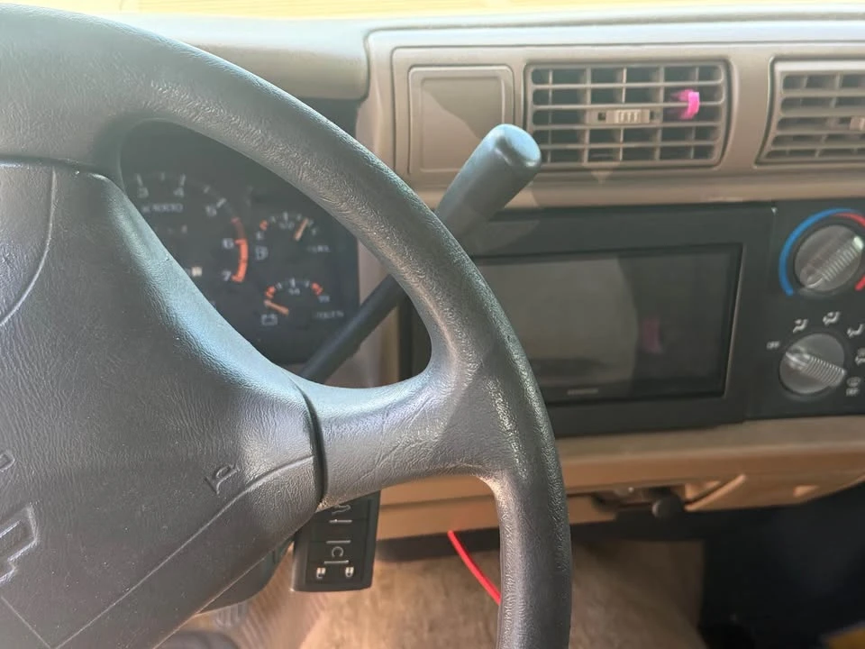 1997 Chevrolet S-10 - Image 3 of 10