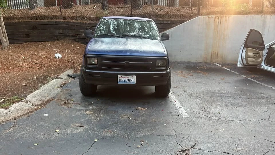 1997 Chevrolet S-10 - Image 3 of 3