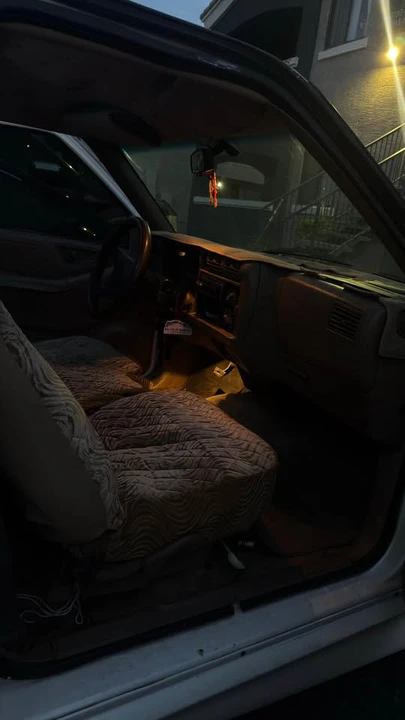 1997 Chevrolet S-10 - Image 4 of 7