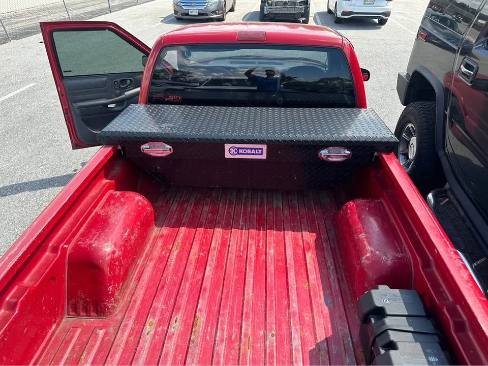 1997 Chevrolet S-10 - Image 2 of 4