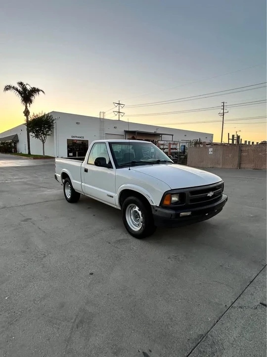 1997 Chevrolet S-10 - Image 3 of 6