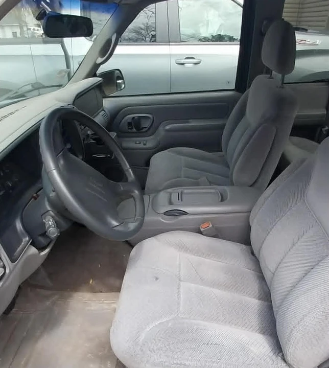 1997 Chevrolet C/K 4th Gen - Image 7 of 8